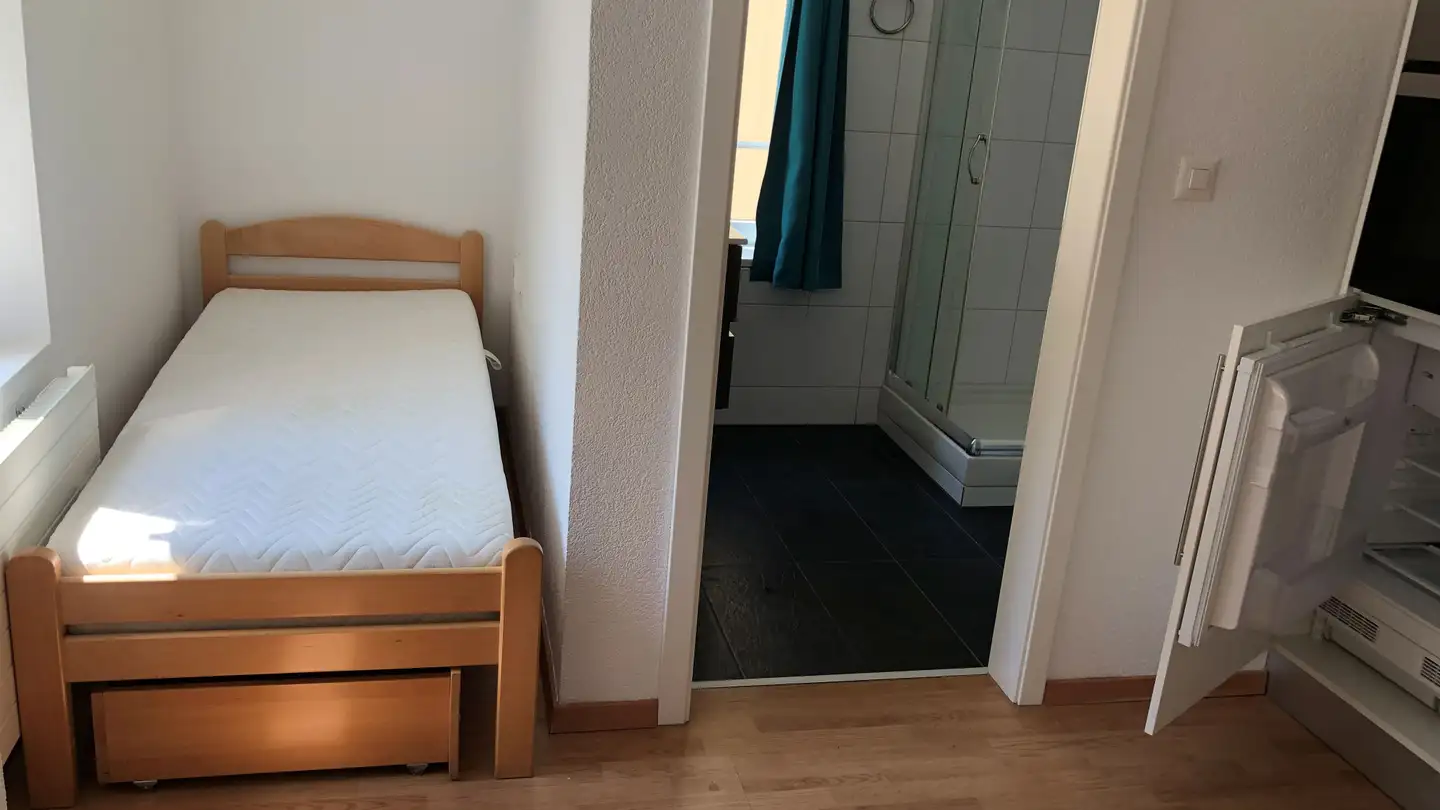 Studio à louer - Linsebühlstrasse 92, 9000 St. Gallen - Photo 2