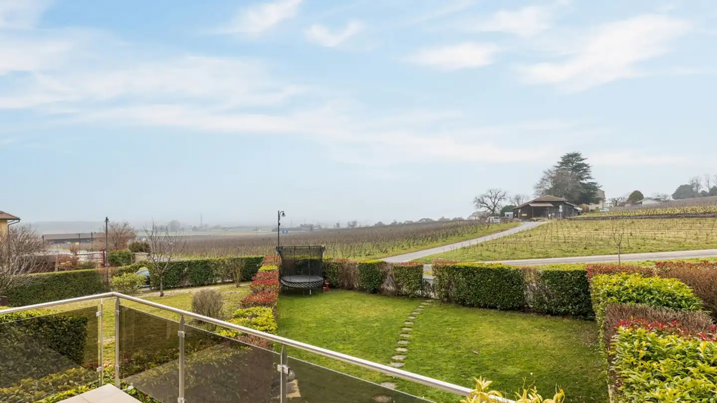 Duplex for sale - 1182 Gilly