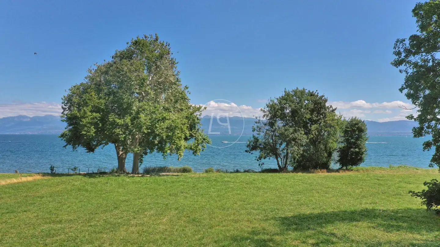 Terrain constructible à vendre - 1180 Rolle