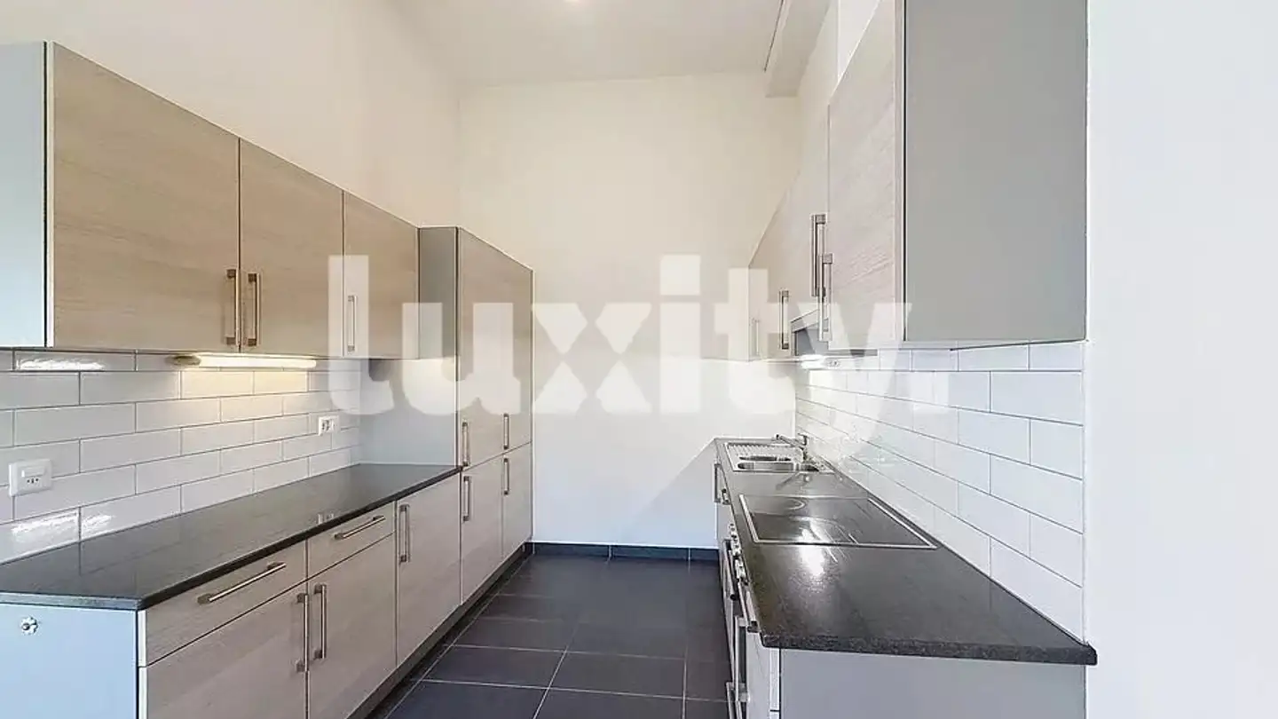 Apartment for rent - Rue des Pâquis, 1201 Genève - Photo 2