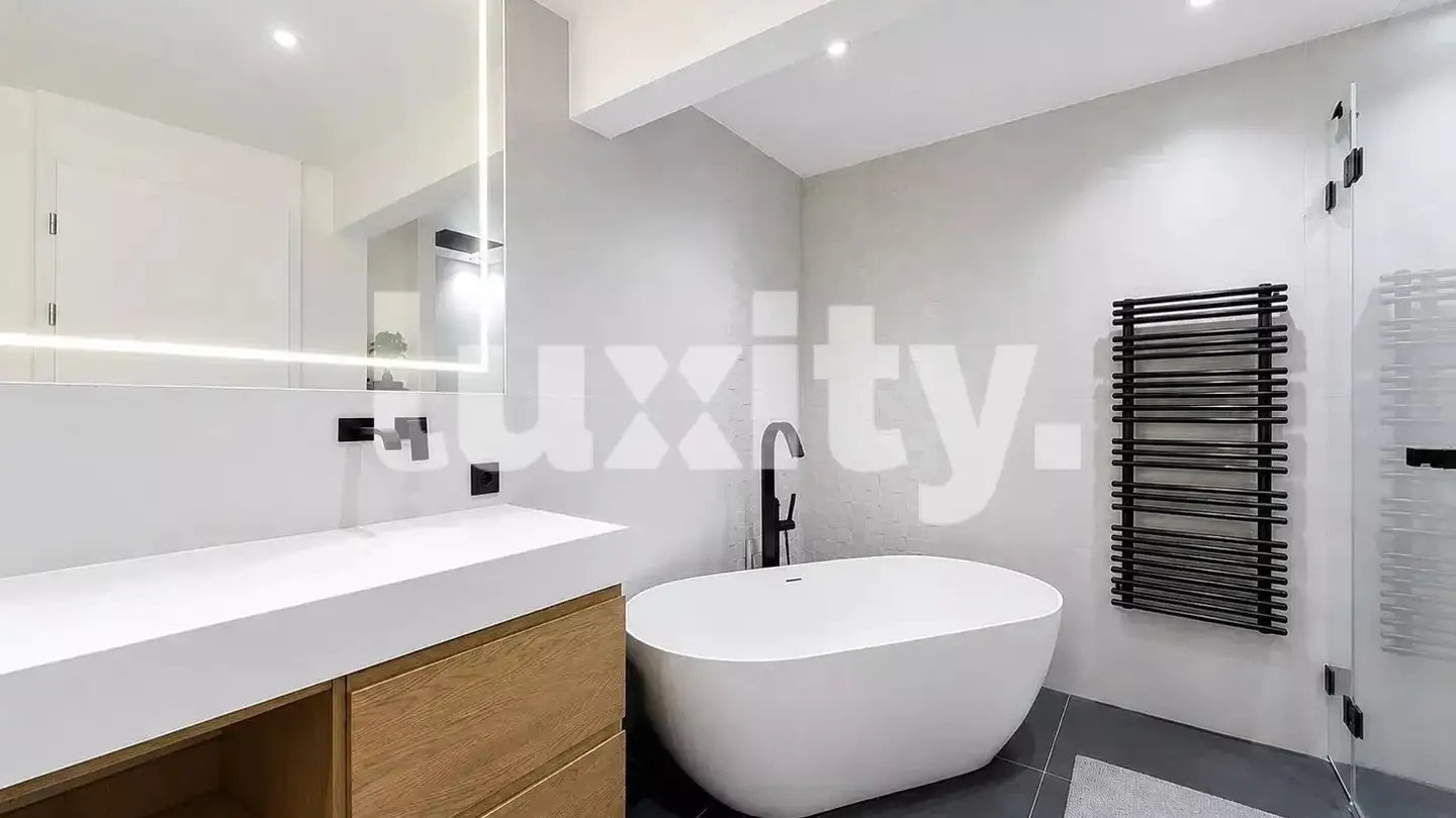 Apartment for rent - 1206 Genève - Photo 4