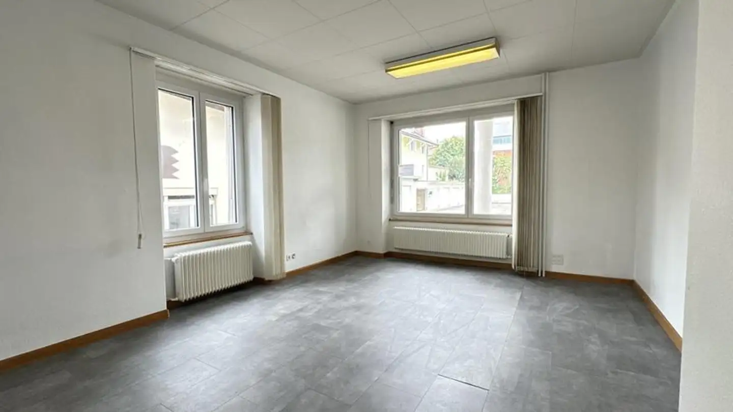Spazio ufficio in affitto - Rue Achille-Merguin 1, 2900 Porrentruy - Foto 2