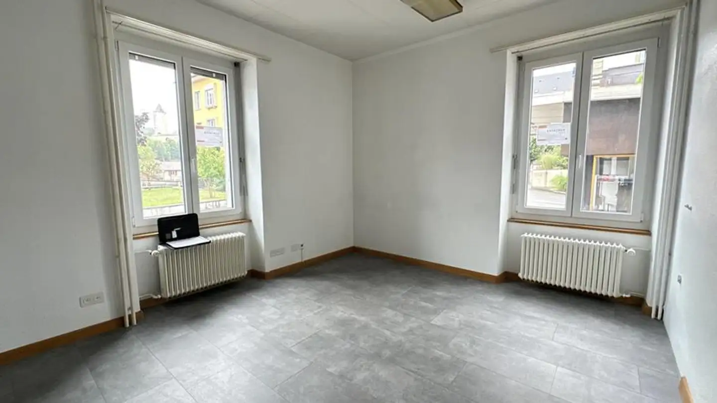 Spazio ufficio in affitto - Rue Achille-Merguin 1, 2900 Porrentruy - Foto 3