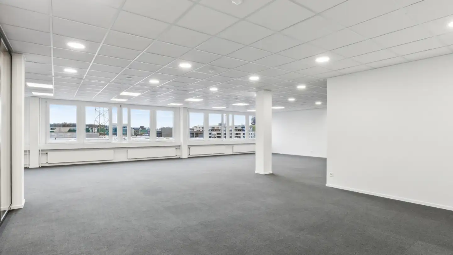 Bürofläche mieten - Sennweidstrasse 43, 6312 Steinhausen - Foto 2