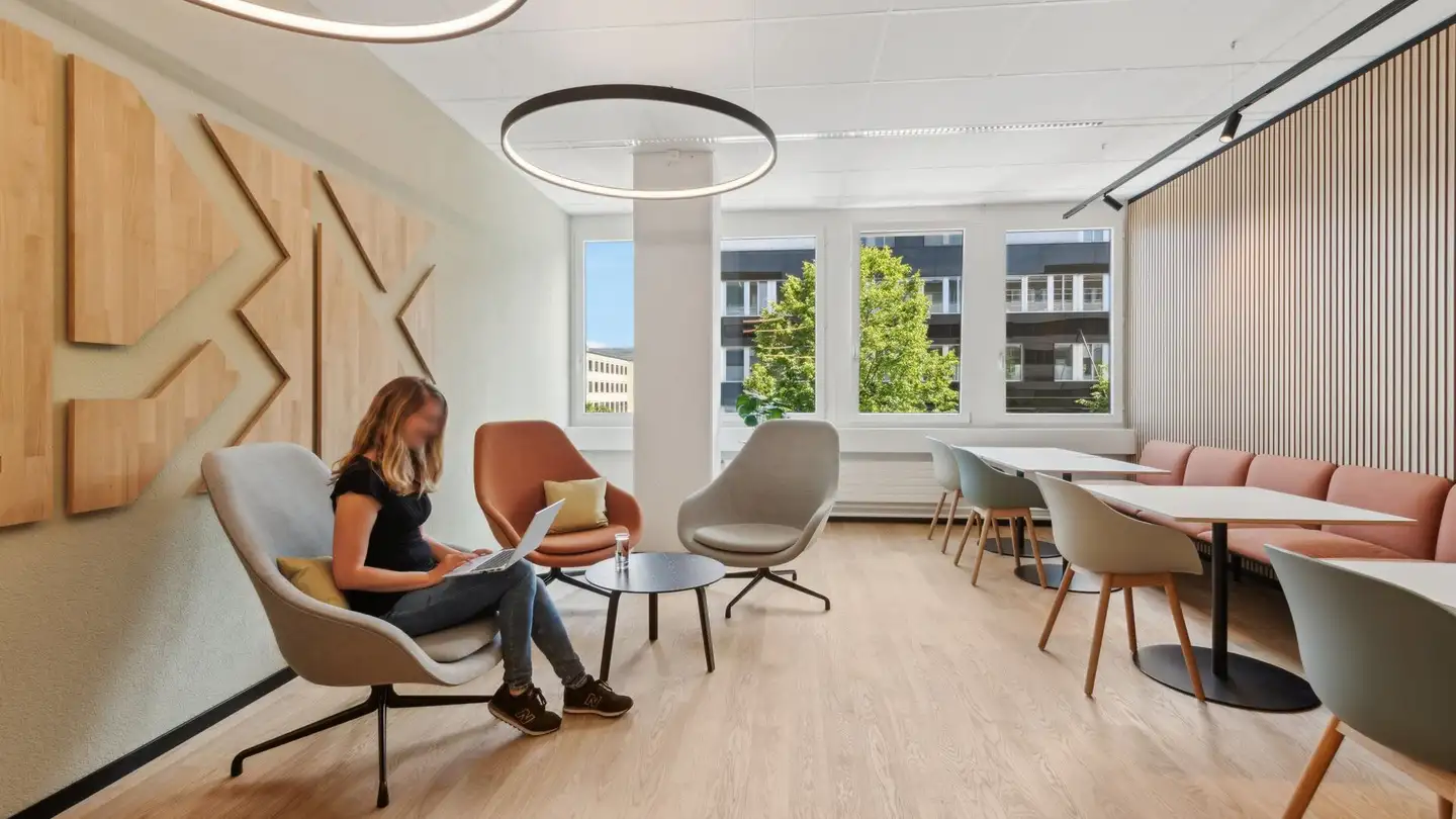 Bureau à louer - Bodenäckerstrasse 3, 8957 Spreitenbach