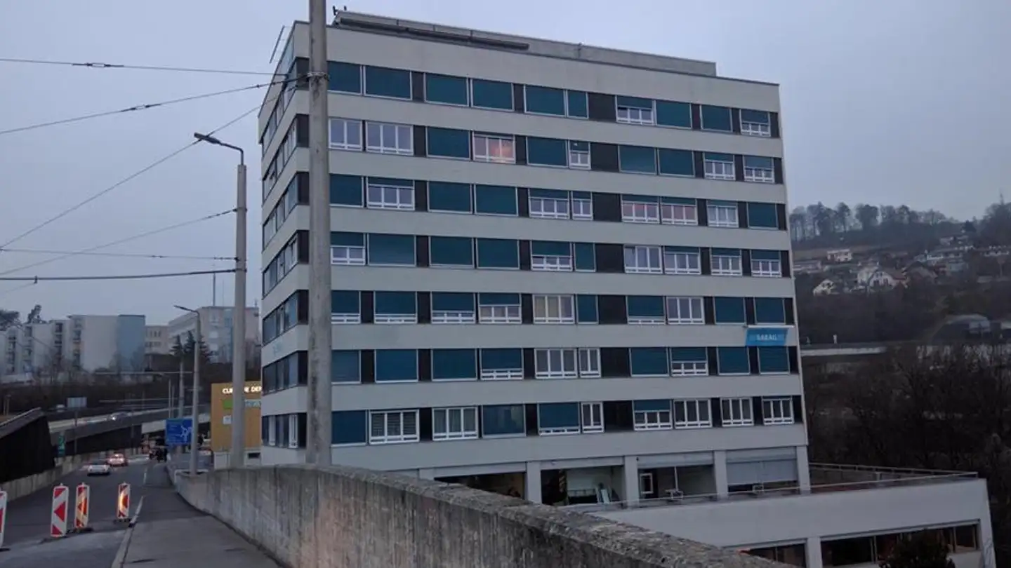Commercial for rent - Rue Des Tunnels 3, 2000 Neuchâtel - Photo 4