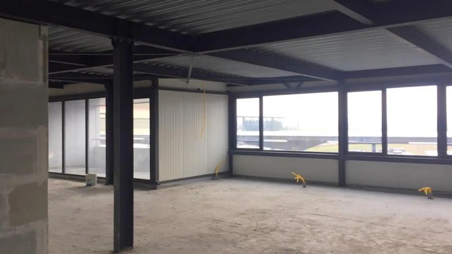 Commercial for rent - Chemin Des Taborneires, 1350 Orbe - Photo 2