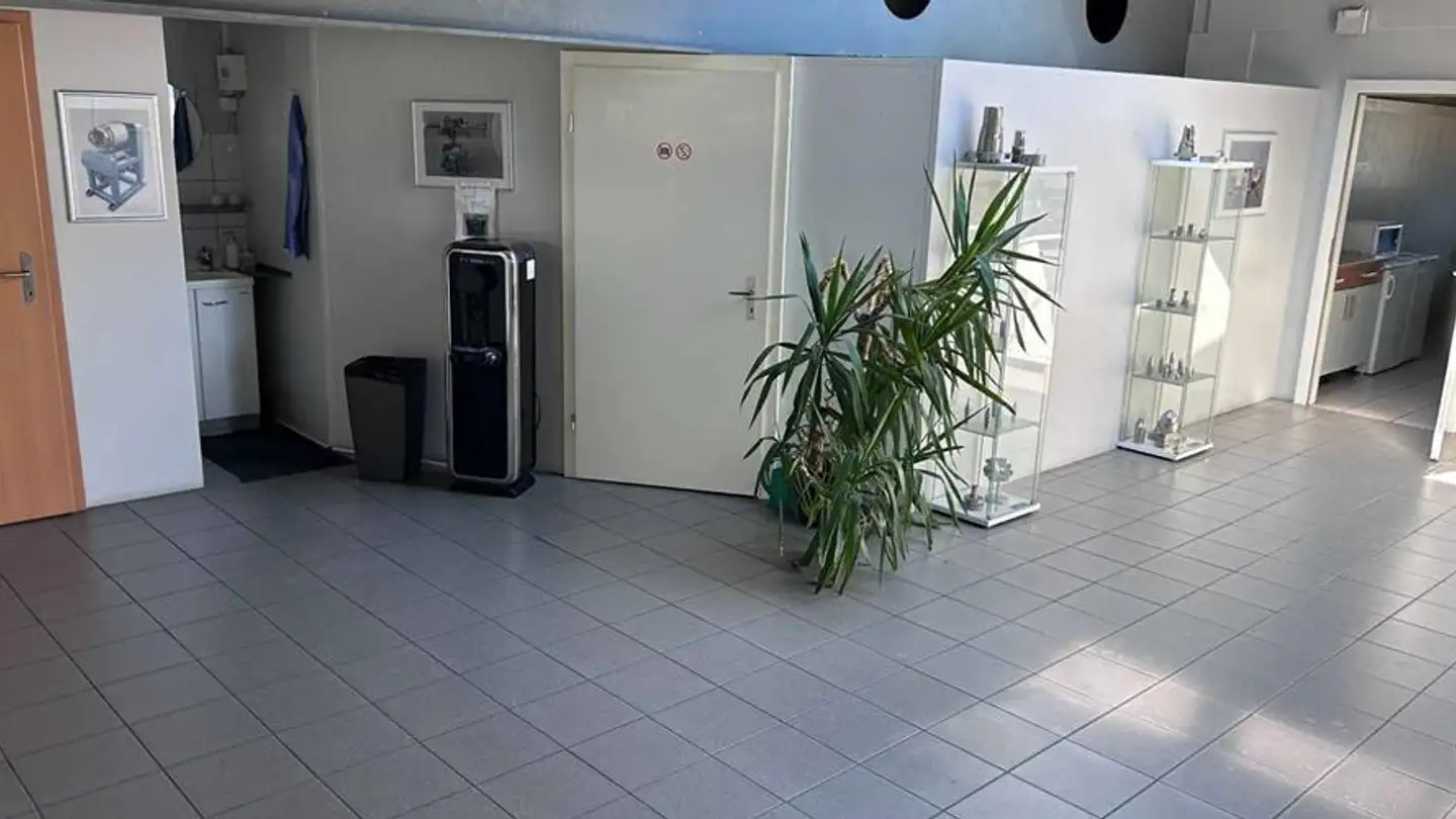 Spazio ufficio in affitto - Rue Des Uttins 30, 1400 Yverdon-les-Bains - Foto 2