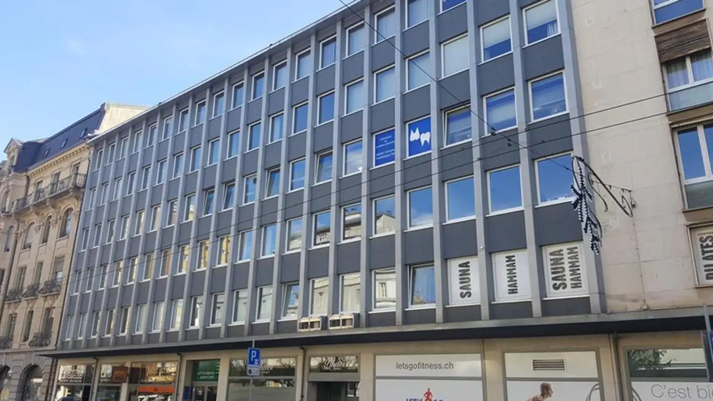 Bureau à louer - Avenue Léopold-Robert 75, 2300 La Chaux-de-Fonds - Photo 3