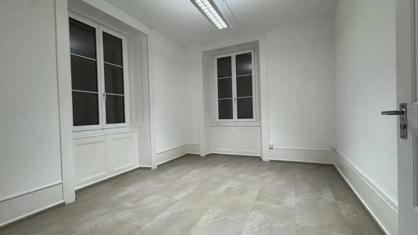 Spazio ufficio in affitto - Rue Du Parc 65, 2300 La Chaux-de-Fonds - Foto 2
