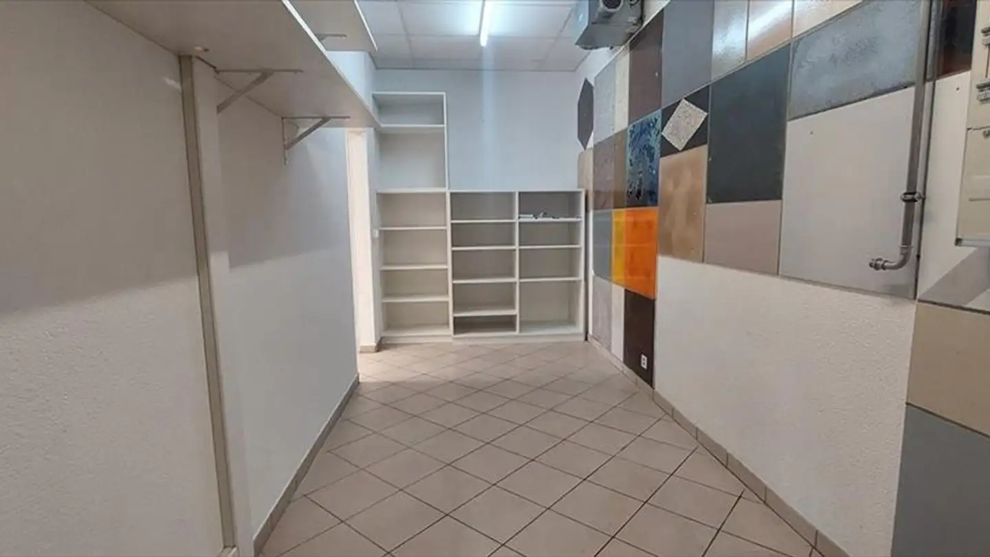 Commerciale in affitto - 2300 La Chaux-de-Fonds