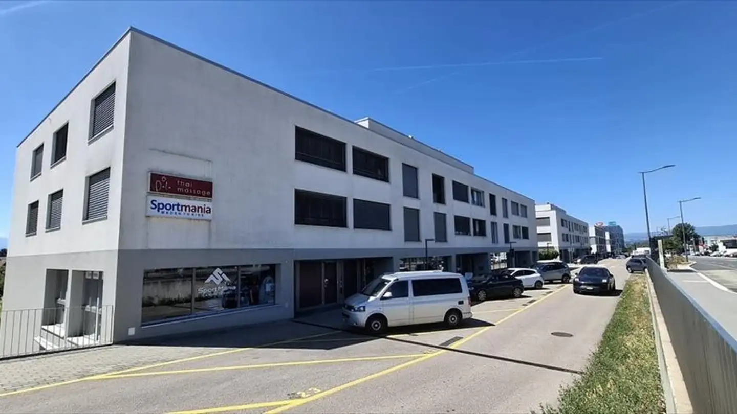 Commercial à louer - Route Cantonale 93c, 1025 St-Sulpice VD