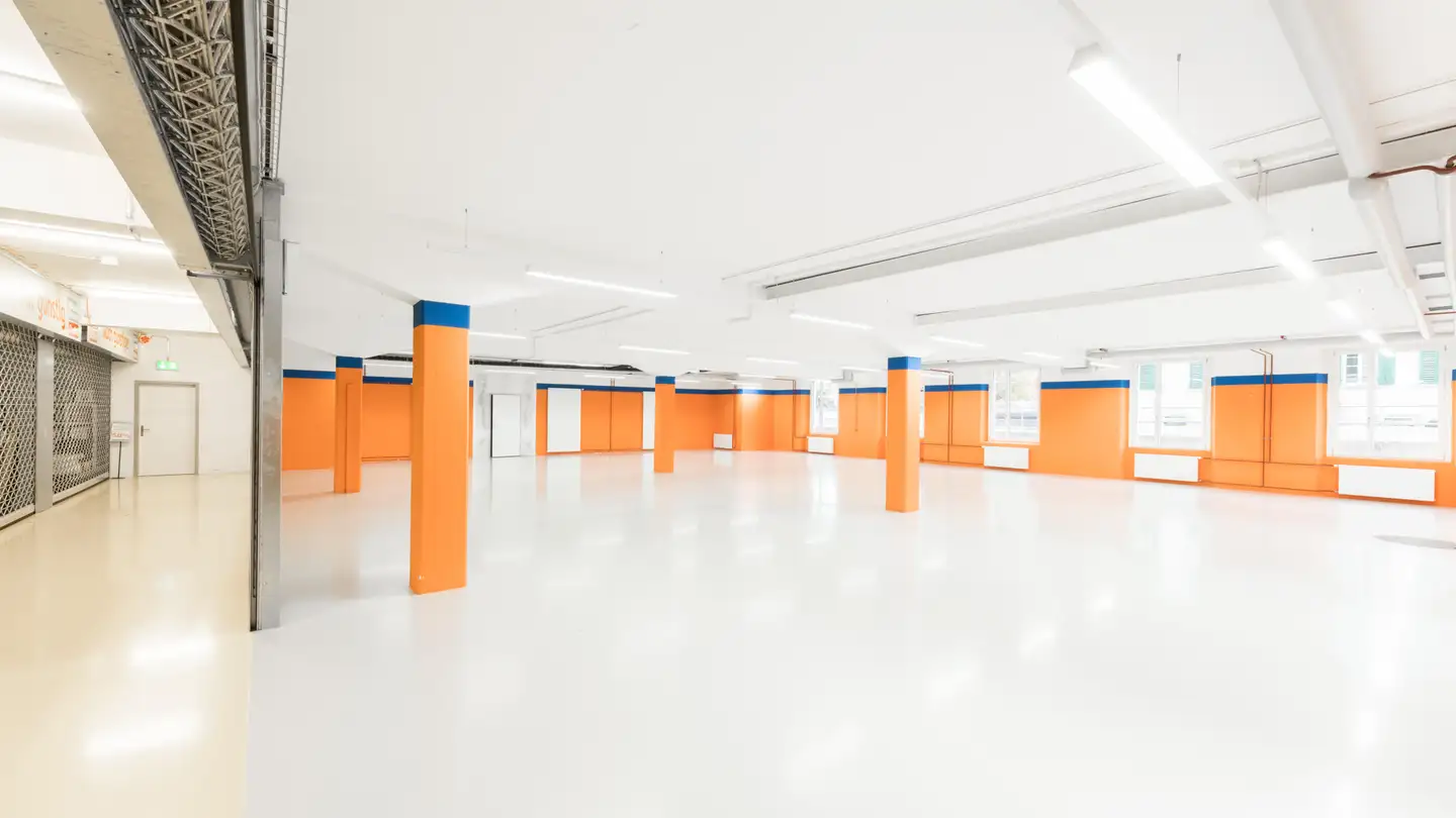 Gewerbe mieten - Zürichstrasse 17, 8607 Aathal-Seegräben - Foto 3