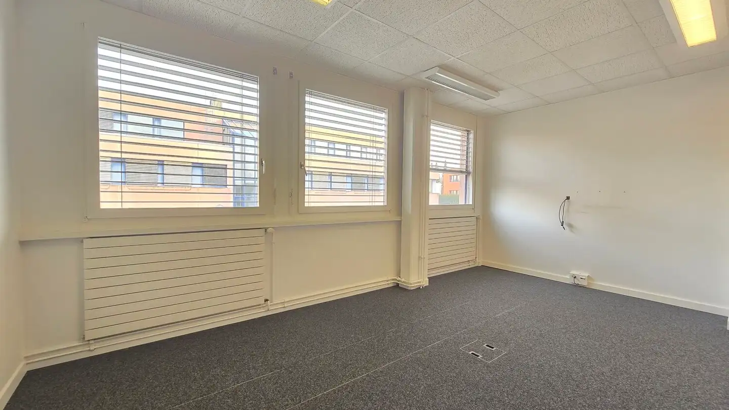 Office space for rent - En Budron D e9, 1052 Le Mont-sur-Lausanne - Photo 4
