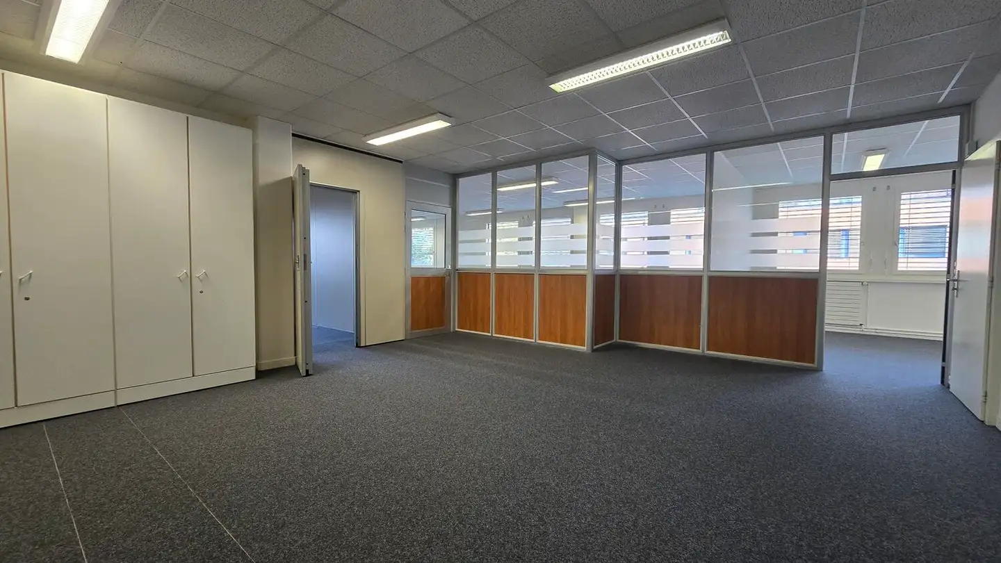 Office space for rent - En Budron D e9, 1052 Le Mont-sur-Lausanne