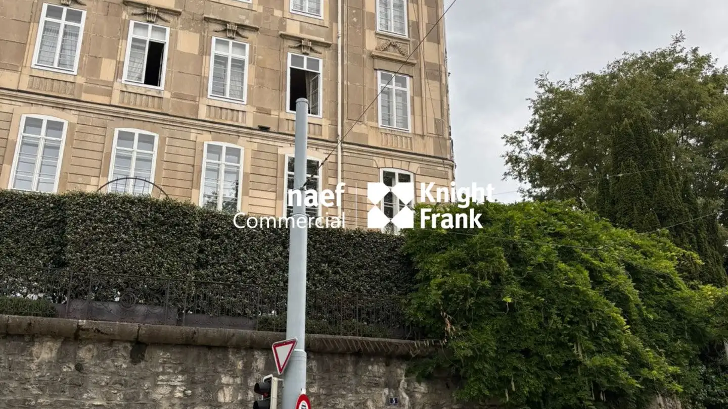 Restaurant for rent - Place Des Casemates 5, 1204 Genève