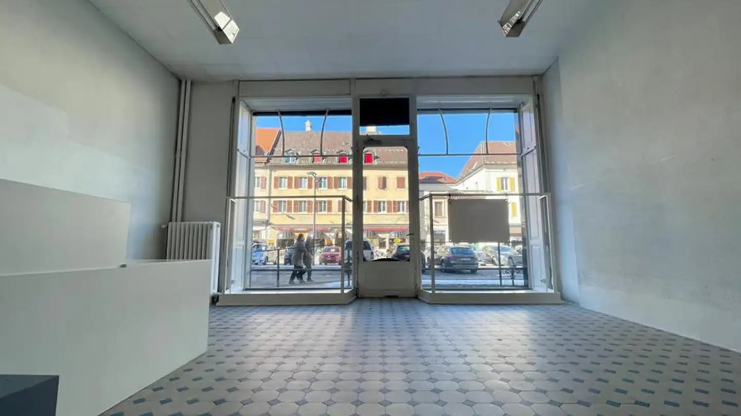 Commerciale in affitto - Rue Neuve 8, 2300 La Chaux-de-Fonds - Foto 2