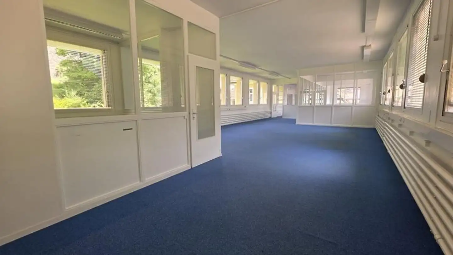 Commercial à louer - Rue des Billodes 26, 2400 Le Locle - Photo 3