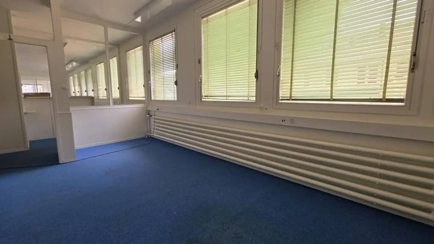 Commercial à louer - Rue des Billodes 26, 2400 Le Locle - Photo 4