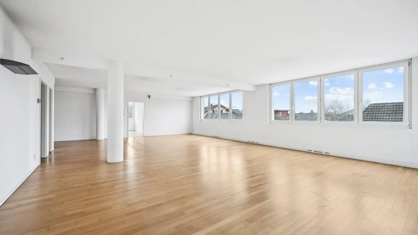 Commercial à louer - Melchnaustrasse 1, 4900 Langenthal - Photo 2