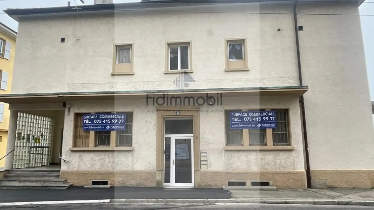 Commercial for rent - Rue Du Clos-De-Serrières 11, 2000 Neuchâtel