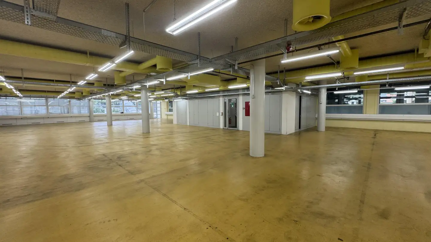 Commerciale in affitto - Weissensteinstrasse 81, 4500 Solothurn - Foto 3