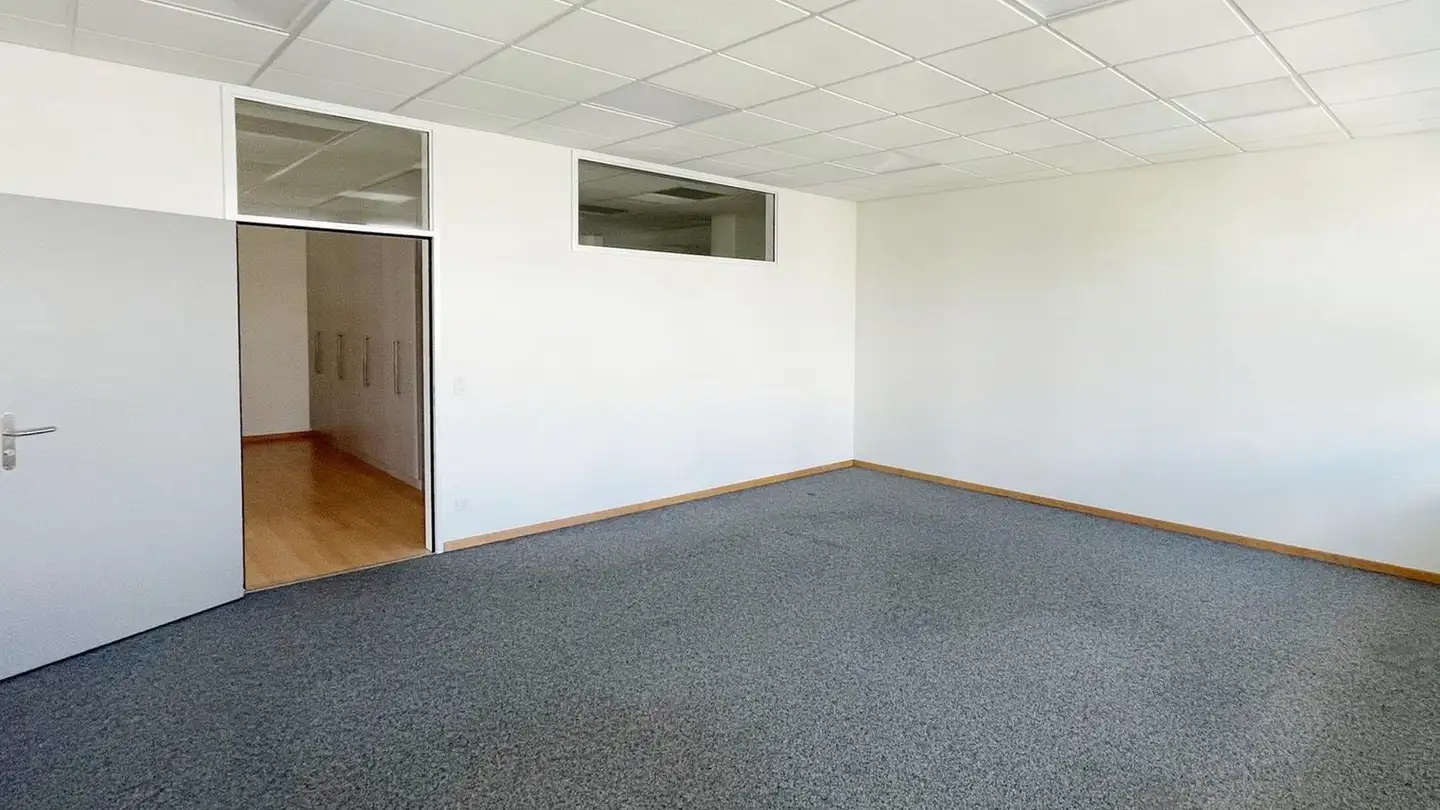 Office space for rent - Bösch 80b, 6331 Hünenberg - Photo 4