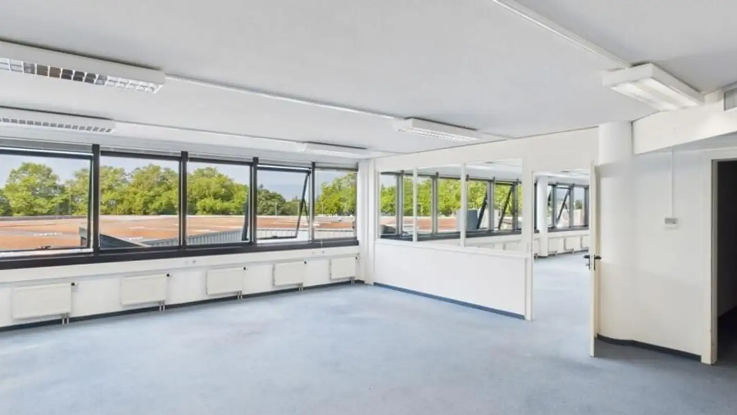 Office space for rent - Avenue Des Baumettes 3, 1020 Renens VD - Photo 4