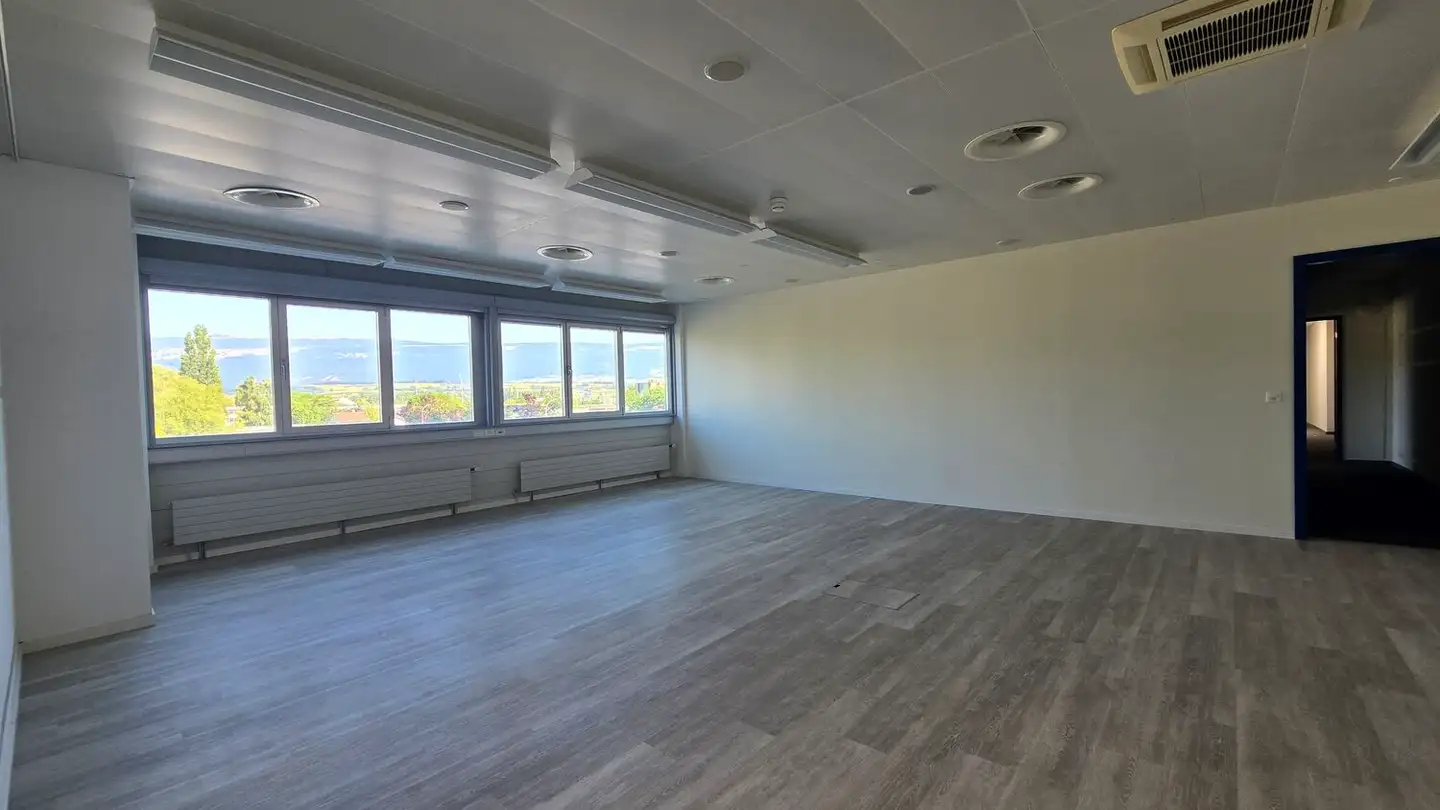Office space for rent - Avenue Des Sports 42, 1400 Yverdon-les-Bains - Photo 3