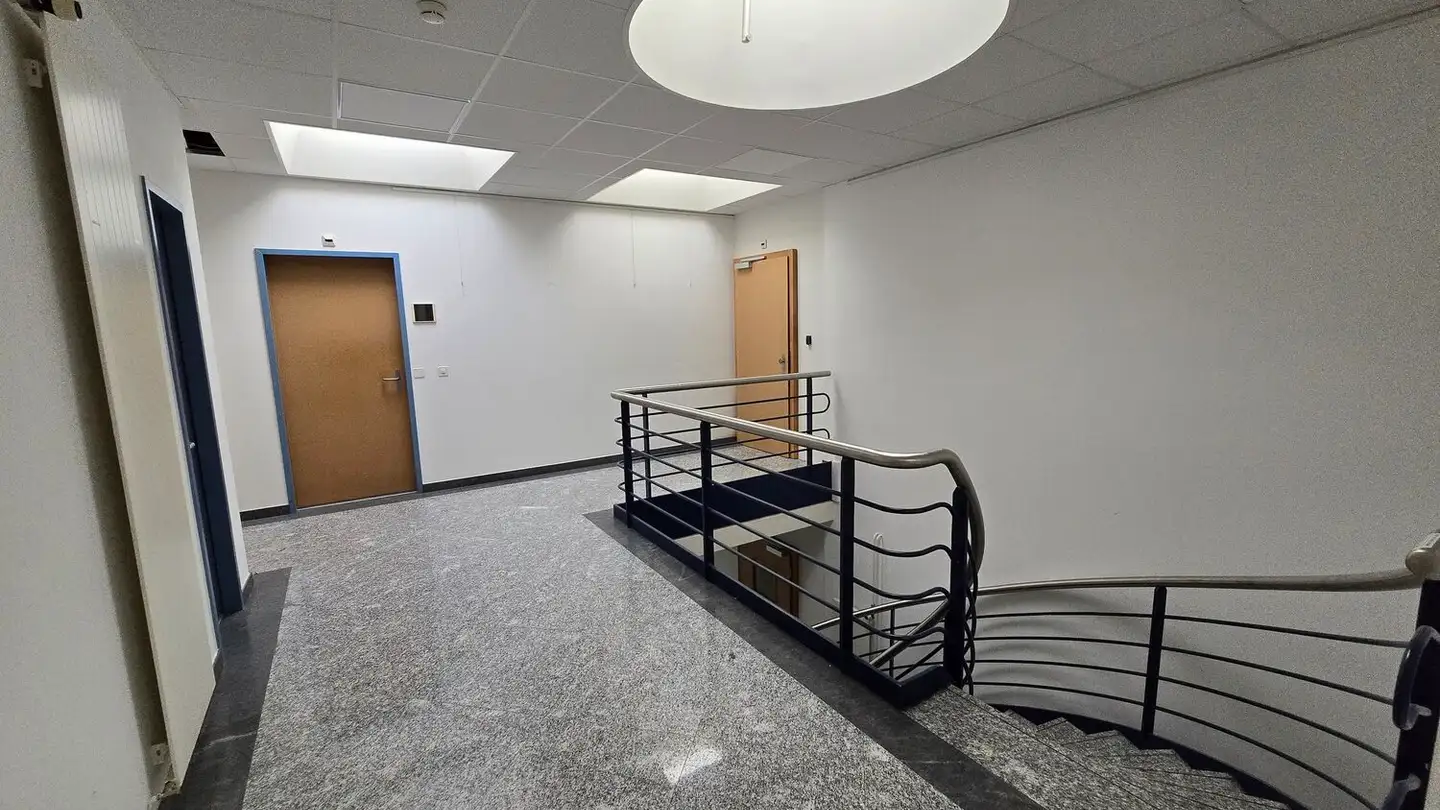Office space for rent - Avenue Des Sports 42, 1400 Yverdon-les-Bains - Photo 2