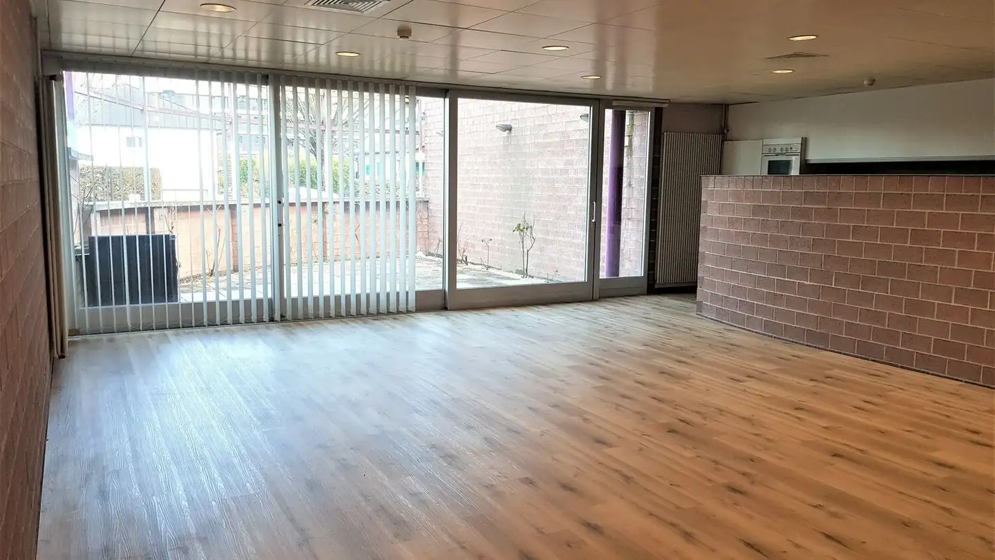 Bürofläche mieten - Chemin Des Roses 90a, 1844 Villeneuve VD - Foto 3