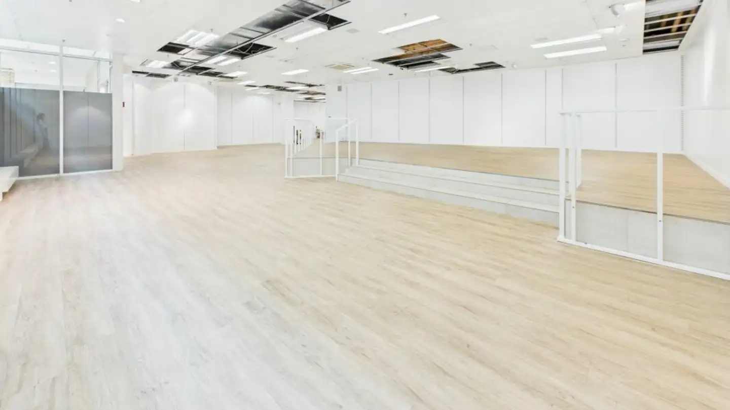 Shop for rent - Zugerstrasse 15, 6330 Cham - Photo 3