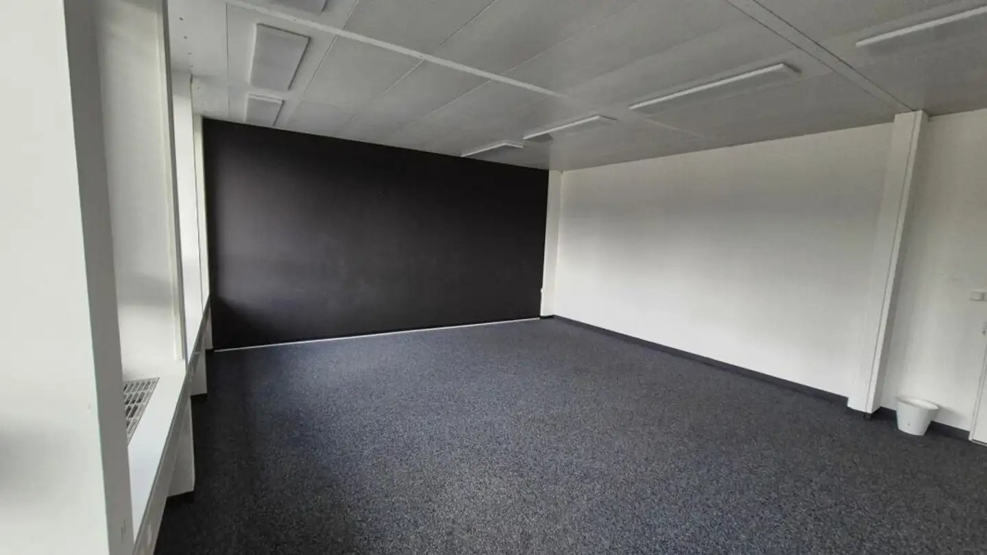 Bürofläche mieten - Hohenrainstrasse 10, 4133 Pratteln - Foto 2