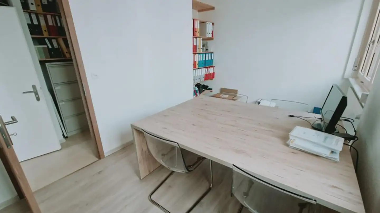 Bürofläche mieten - Rue Du 23-Juin 28, 2822 Courroux