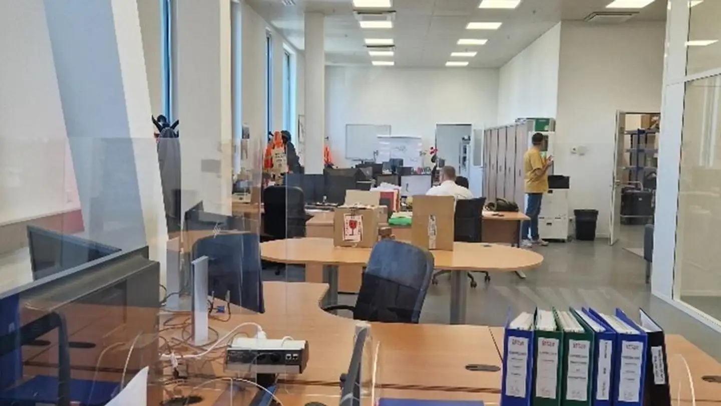 Bureau à louer - 1242 Satigny