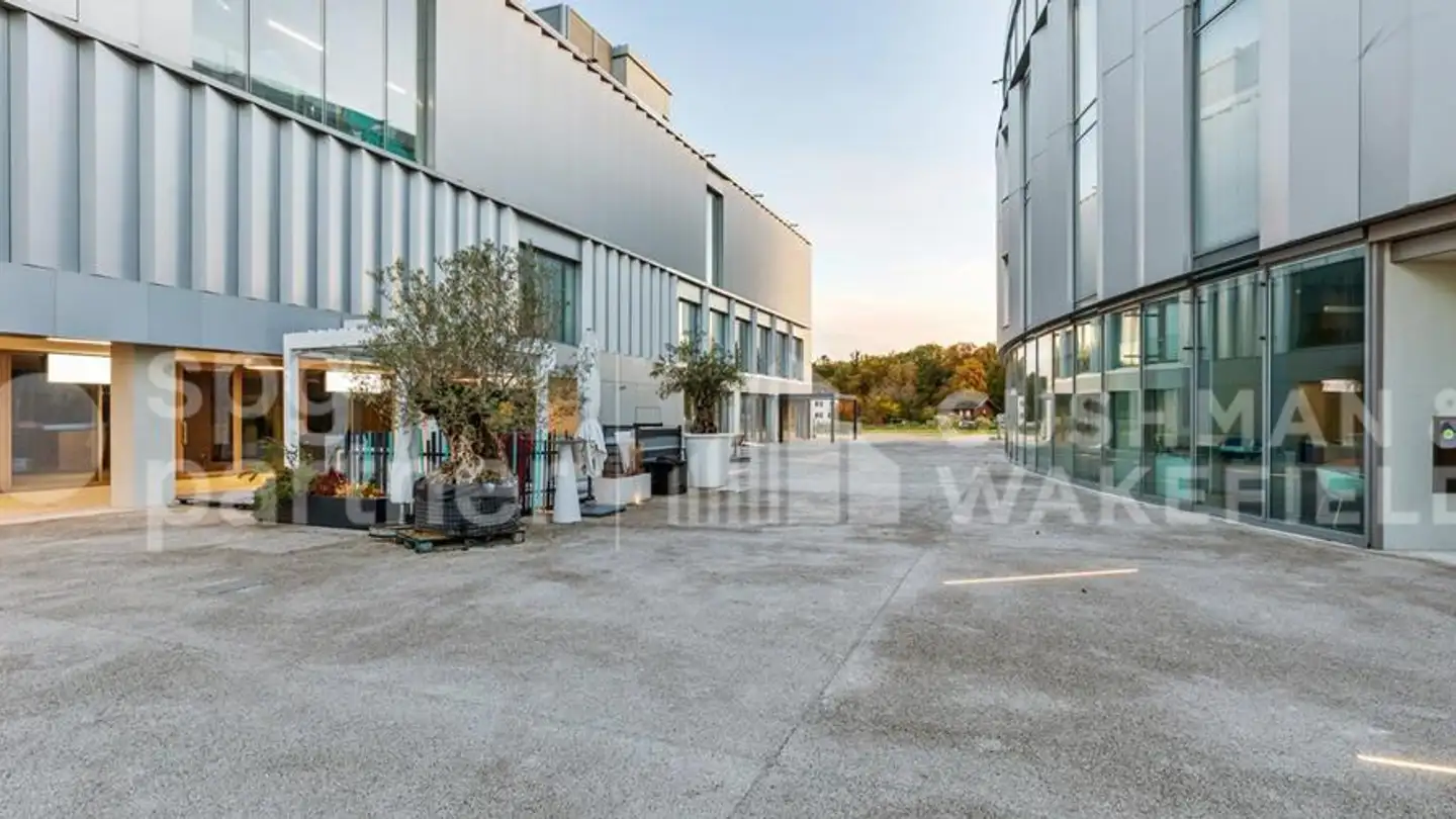 Spazio ufficio in affitto - Route Suisse 8a, 1163 Etoy