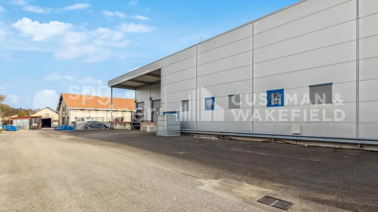 Commercial à louer - Rue Du Collège 43, 2300 La Chaux-de-Fonds - Photo 3