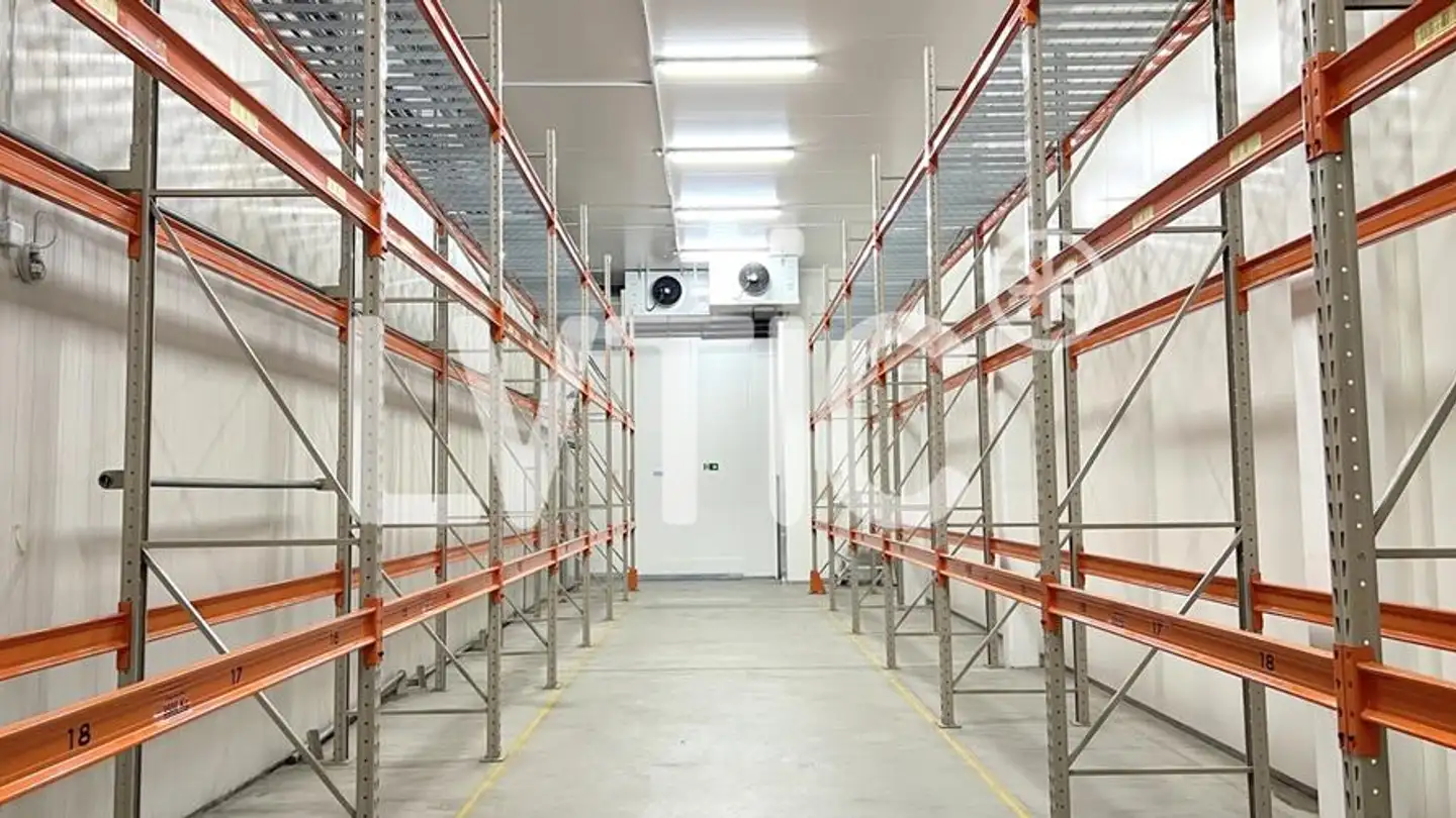 Storage space for rent - 1196 Gland - Photo 2