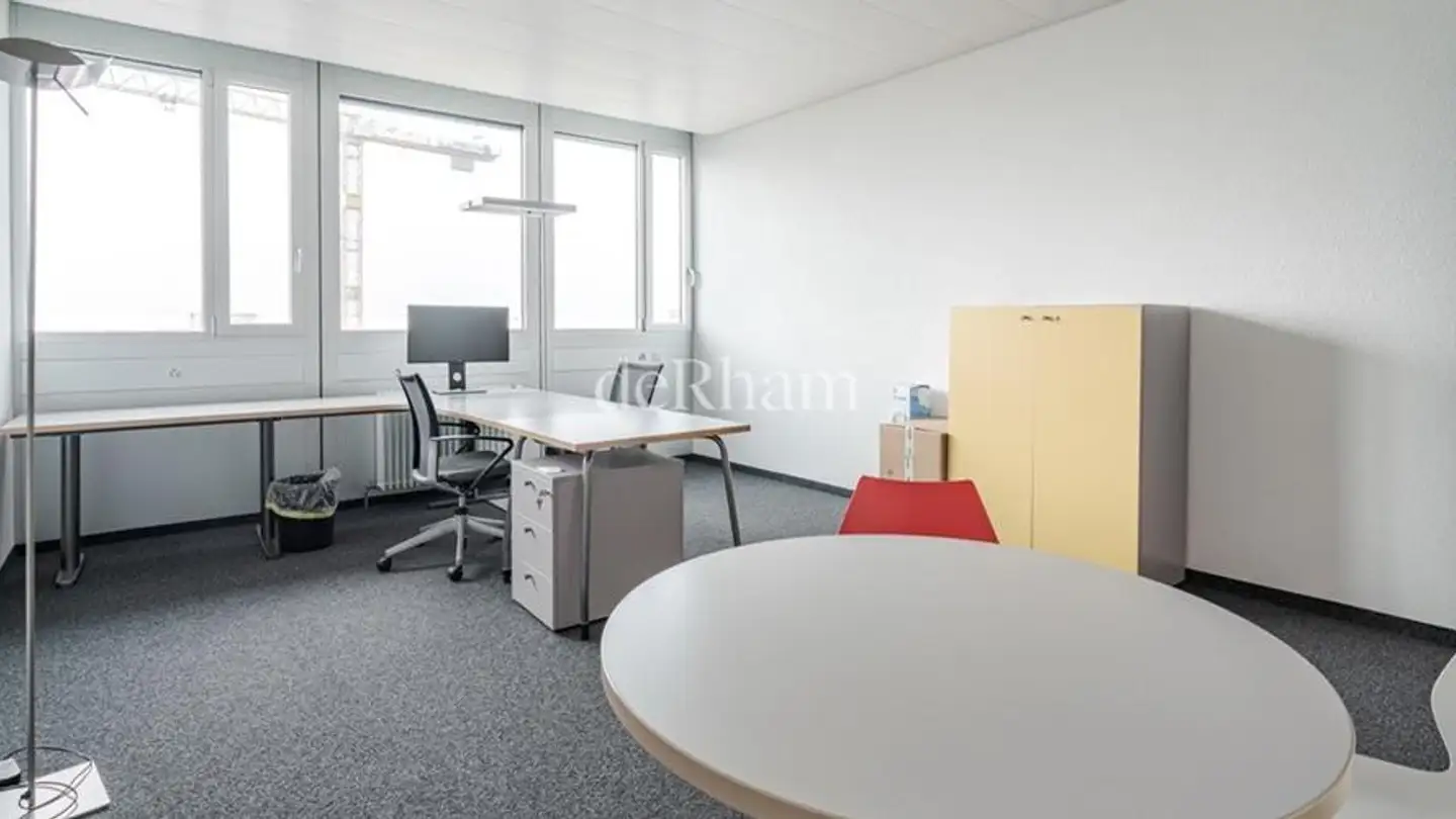 Office space for rent - Avenue Des Sciences 11, 1400 Yverdon-les-Bains - Photo 2