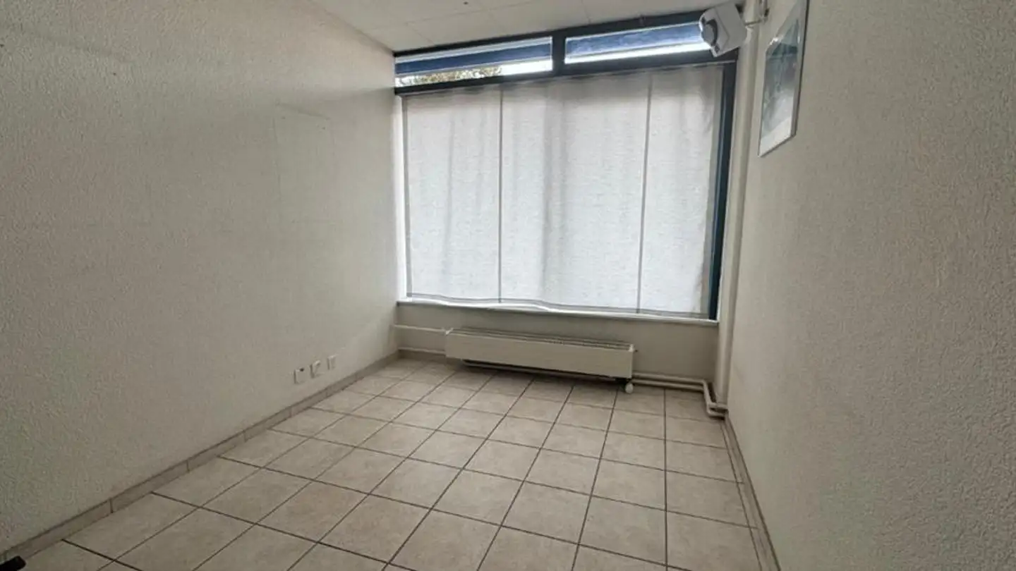 Espace de stockage à louer - Route Du Châtelard 52, 1018 Lausanne - Photo 2