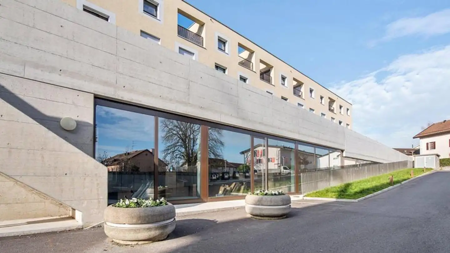 Shop for rent - Route D' Aire-La-Ville 229, 1242 Satigny