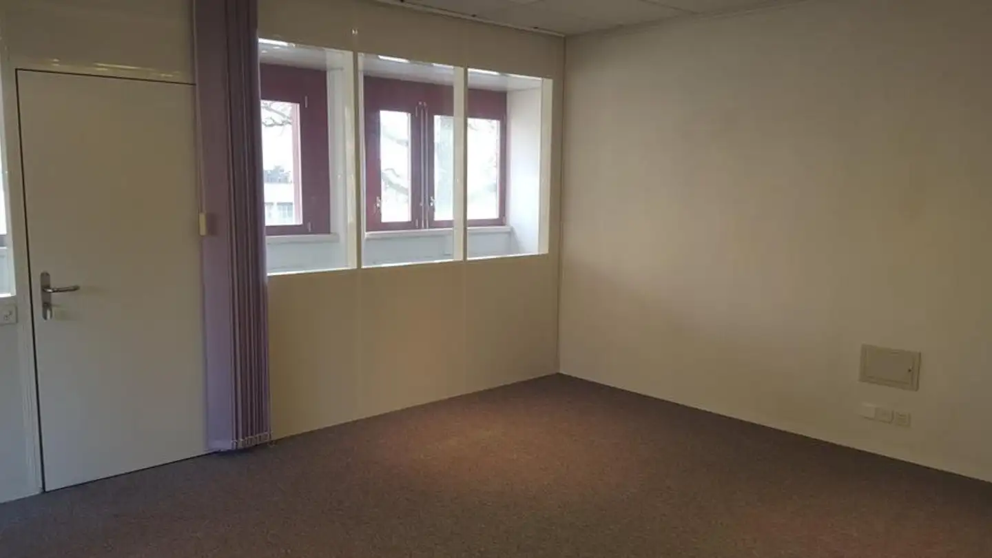 Bürofläche mieten - Route Du Châtelet 8, 1723 Marly - Foto 2