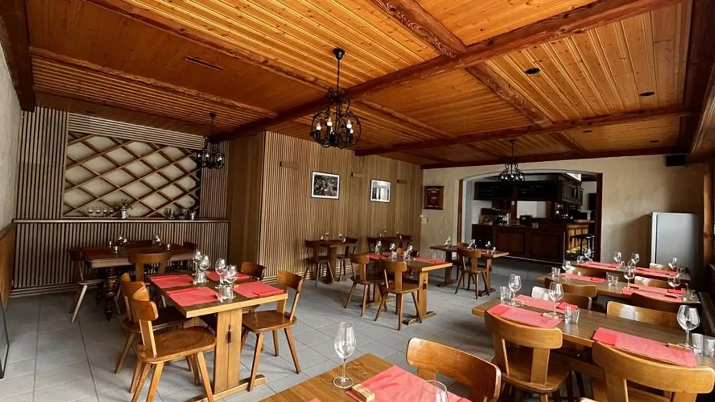 Commercial à louer - Route Des Chavannes 43, 1680 Romont FR