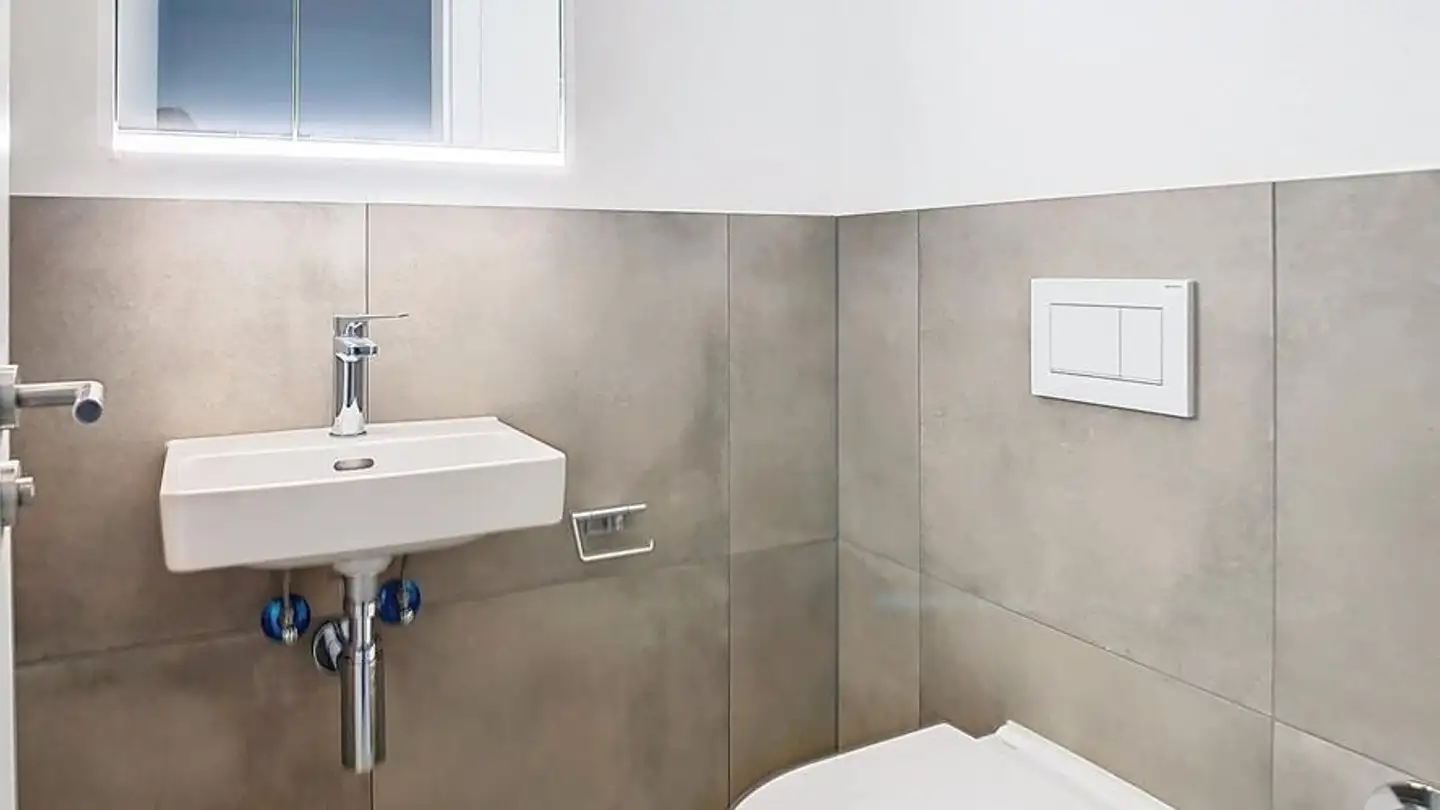 Commercial for rent - Muttacherstrasse 15, 1712 Tafers