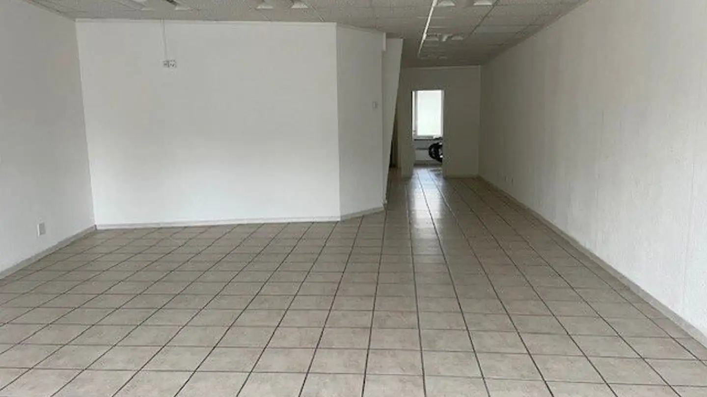 Commercial for rent - Rue Des Moulins 5, 1400 Yverdon-les-Bains