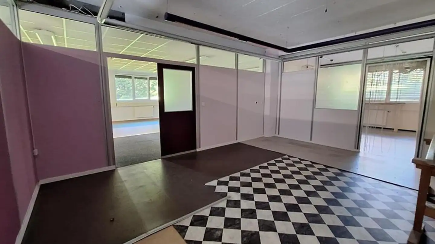 Commercial for rent - Avenue Des Boveresses 42, 1010 Lausanne