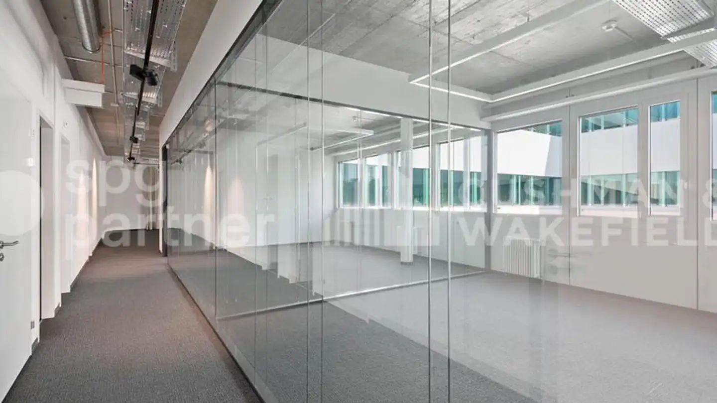 Office space for rent - Avenue Des Sciences 11, 1400 Yverdon-les-Bains - Photo 4