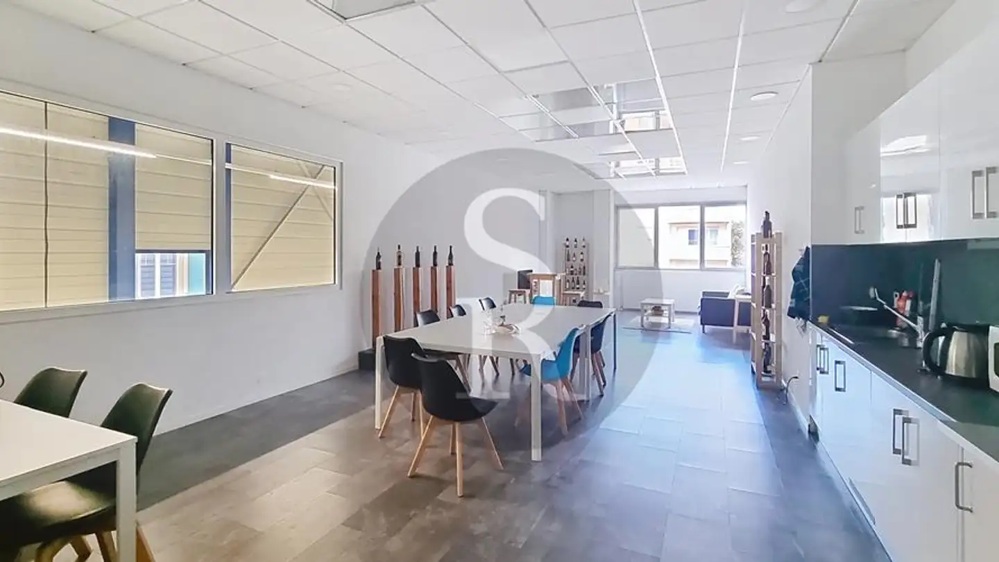 Commercial for rent - Rue De La Gare 4, 2034 Peseux - Photo 4