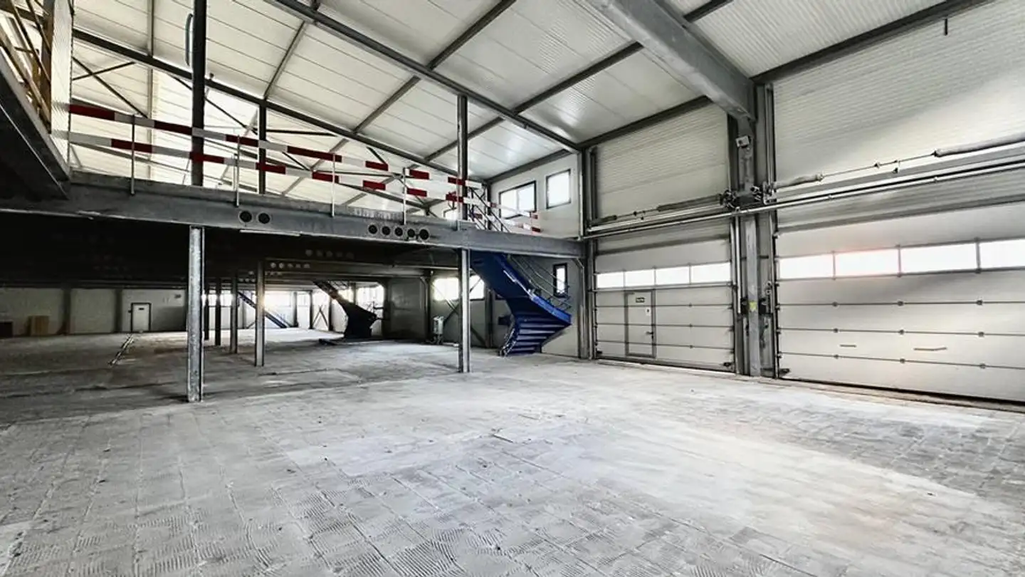 Commercial for rent - 3960 Sierre - Photo 2