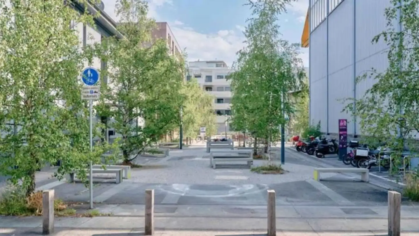 Commercial à louer - 1004 Lausanne - Photo 2